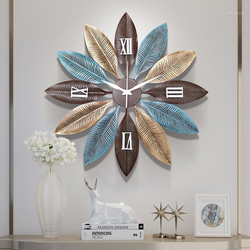 American Wrought Iron Decorative Clock Wall Hanging Crafts Leaf Wall Decoration Pendant Home Livingroom Mural Ornaments Art1
American Wrought Iron Decorative Clock Wall Hanging Crafts Leaf Wall Decoration Pendant Home Livingroom Mural Ornaments Art1