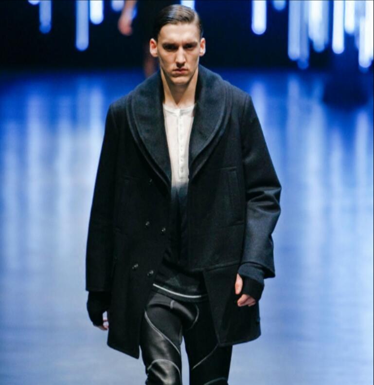 2021 New Autumn Fine Youth Warm in Long Thick Woolen Coat of Men' Fashionable Wool Coat. -6xl!! 0Z0C, Black
2021 New Autumn Fine Youth Warm in Long Thick Woolen Coat of Men' Fashionable Wool Coat. -6xl!! 0Z0C, Black