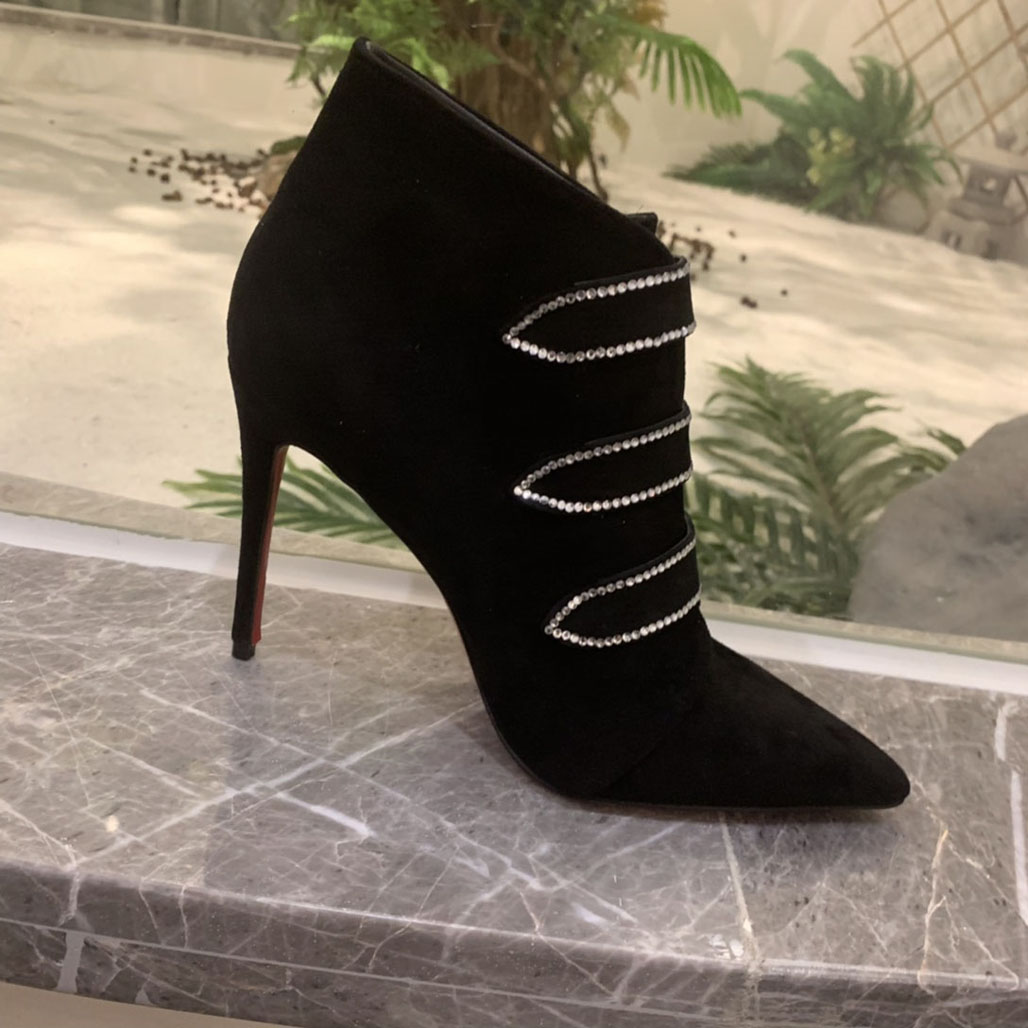 Fashion Designer Woman Red Bottom Boots Triniboot Boot Black Calfskin Leather Sexy Women Booty Pointed Toe Ankle Booties Heels Booty Party
Fashion Designer Woman Red Bottom Boots Triniboot Boot Black Calfskin Leather Sexy Women Booty Pointed Toe Ankle Booties Heels Booty Party