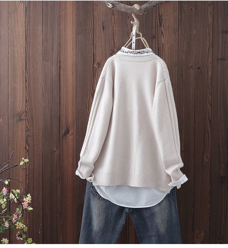 Women's long-sleeved knitted cardigan literary jacquard V-neck sweater coat autumn and winter new loose casual top clothing 201030