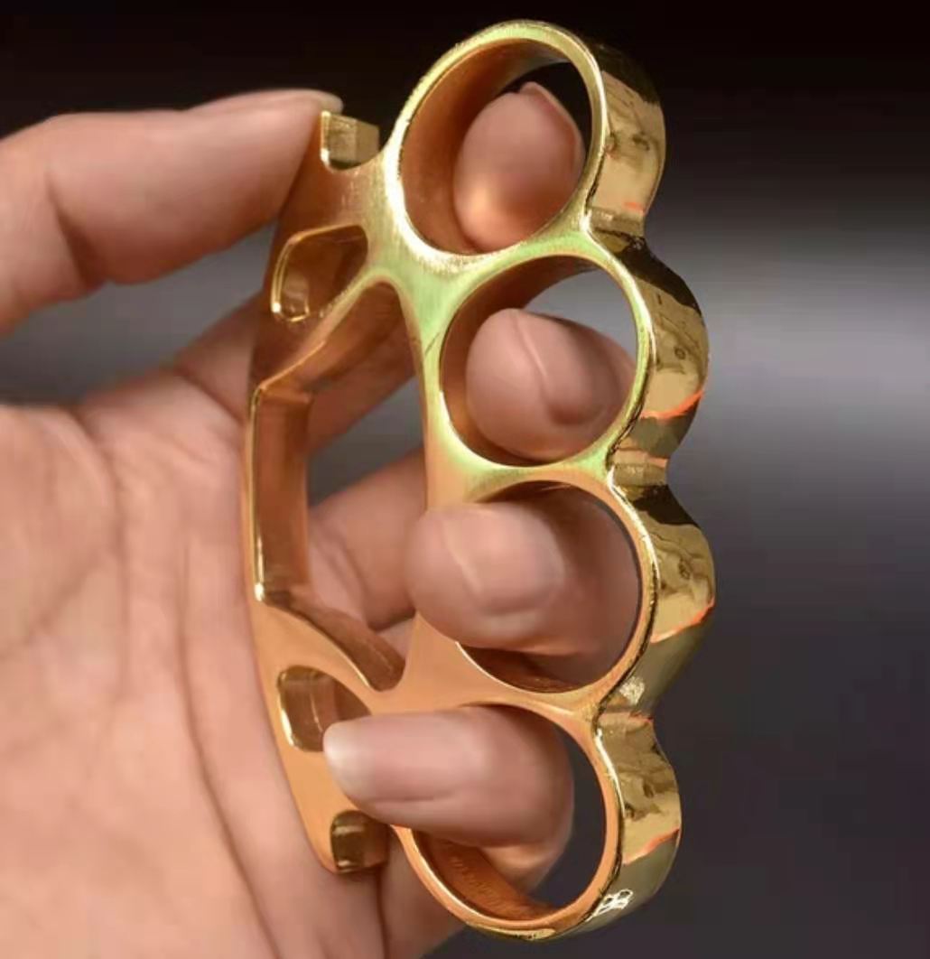 Boxing set legal self-defense weapon punch round head iron four finger tiger hand clasp fist buckle defense tiger ring finger clasp hand 03
Boxing set legal self-defense weapon punch round head iron four finger tiger hand clasp fist buckle defense tiger ring finger clasp hand 03