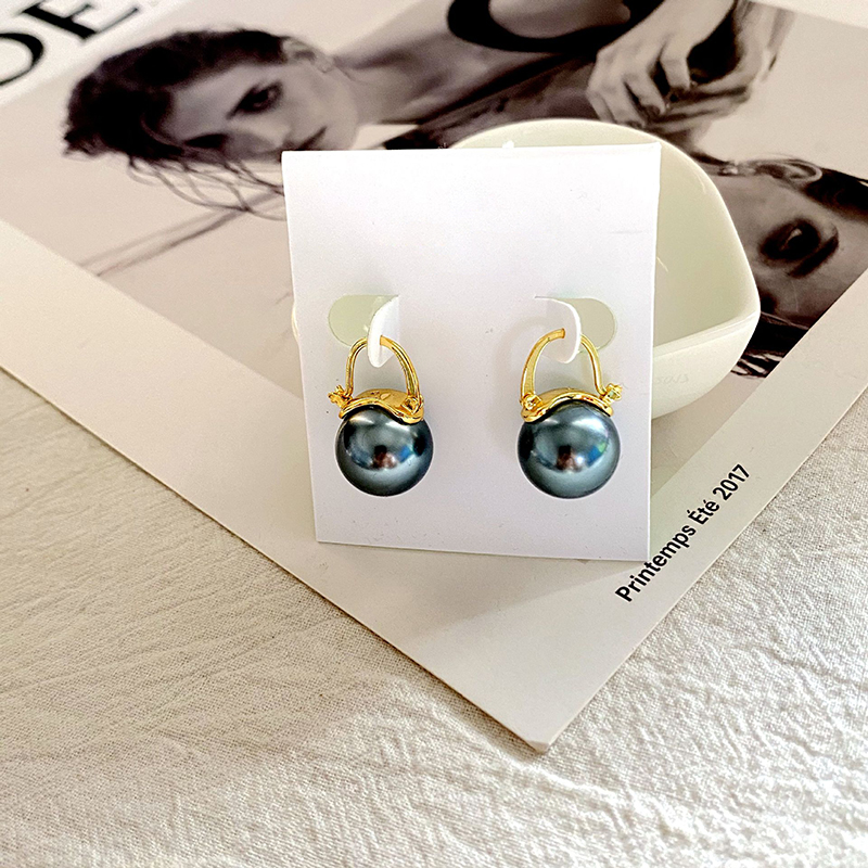 Pearl Charm Earrings 18K Gold Cover Brass Hook Earrings Sweet Gift for Girls and Women Come with cards