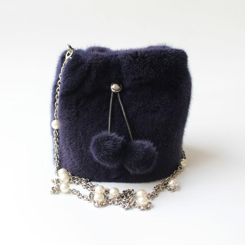 Bag Shoulder Winter Luxury Fashion Women Real Fur Furry Bags For Women 2021 Bucket Bag Drawstring New, Black
Bag Shoulder Winter Luxury Fashion Women Real Fur Furry Bags For Women 2021 Bucket Bag Drawstring New, Black