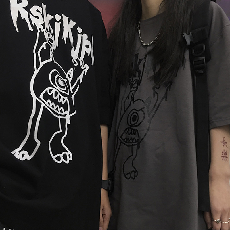 2021 Women's Short T-shirt Summer New Korean Version Loop Retro of Animated Cartoons Male Top Couple Print and Fashion BW5X, Gray.
2021 Women's Short T-shirt Summer New Korean Version Loop Retro of Animated Cartoons Male Top Couple Print and Fashion BW5X, Gray.