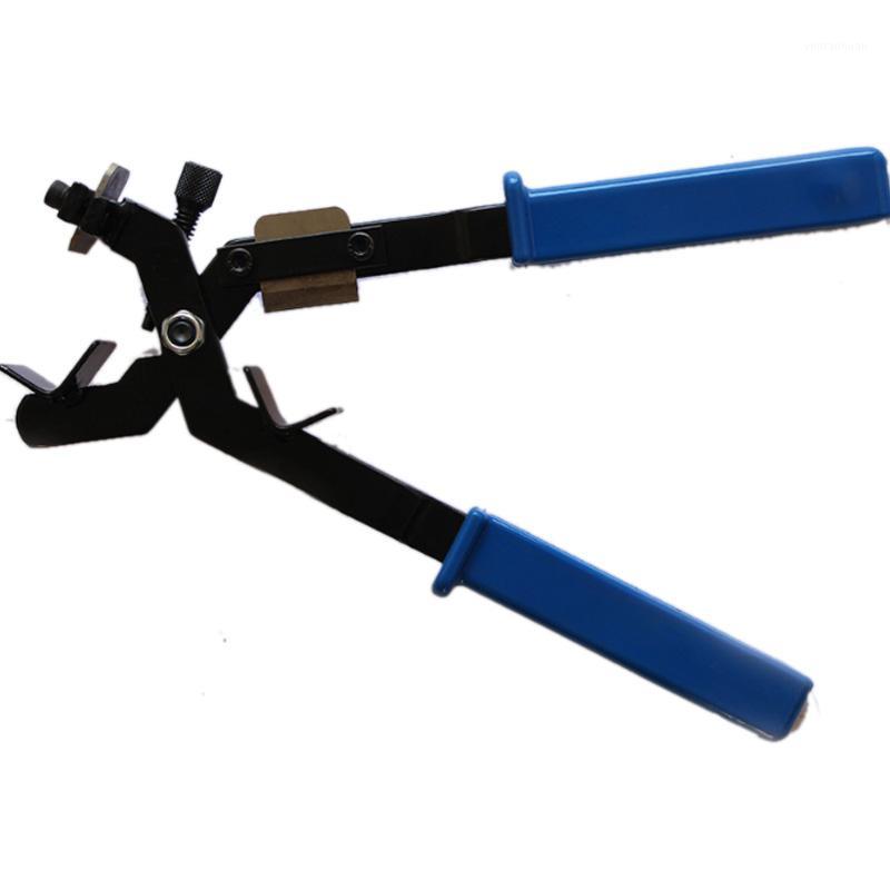 BX30 Rotary Barker 70-300mm2 Manual Stripping Pliers Wire Cutter 10KV High Voltage Single Core Copper and Aluminum Cable1
BX30 Rotary Barker 70-300mm2 Manual Stripping Pliers Wire Cutter 10KV High Voltage Single Core Copper and Aluminum Cable1