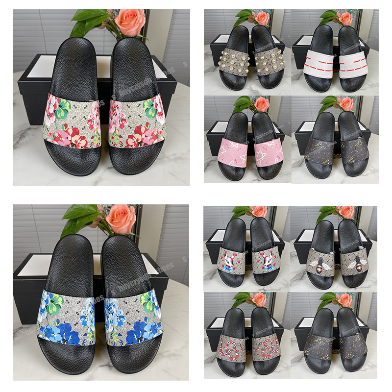 Mens Womens Slippers Top Quality Men Women Slipper Font Shoes Slide Fashion Sandals Flat Flip Flop With Box Size 35-48
Mens Womens Slippers Top Quality Men Women Slipper Font Shoes Slide Fashion Sandals Flat Flip Flop With Box Size 35-48