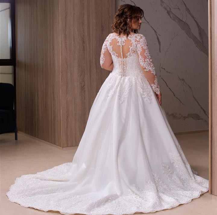 Plus Size V-Neck special Dress 2024 - Long Sleeve Lace A-e Bridal Gown with Sweep Train