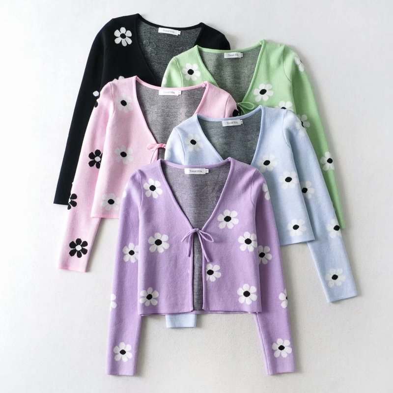 2021 New Wholesale in Europe and the Fall Five-color Printing Joker Long Sleeve Lace Cardigan Brief Paragraph Coat 1zfd, Blue
2021 New Wholesale in Europe and the Fall Five-color Printing Joker Long Sleeve Lace Cardigan Brief Paragraph Coat 1zfd, Blue