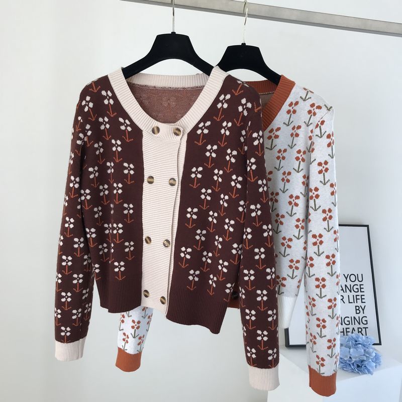 2021 New Sweater women new autumn and winter women's Korean style double-breasted cherry knitted cardigan 1QE9, Coffee color
2021 New Sweater women new autumn and winter women's Korean style double-breasted cherry knitted cardigan 1QE9, Coffee color