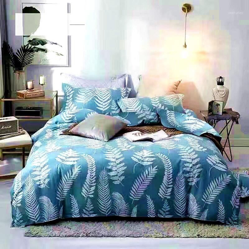 New Bedding Set Leaf Printed Bed Linen Plaid Duvet Cover Set Single Double Queen King Quilt Covers Modern Sheet Bedclothes 20201, 2 pcs pillowcase
New Bedding Set Leaf Printed Bed Linen Plaid Duvet Cover Set Single Double Queen King Quilt Covers Modern Sheet Bedclothes 20201, 2 pcs pillowcase