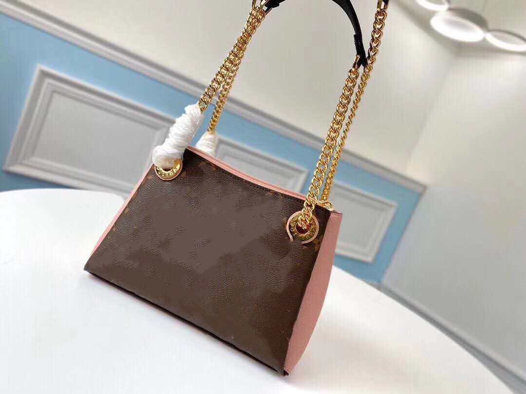 Luxurys designer handbags women Genuine leather handbag with letters shoulder bag lady fashion bags shoulder bag handbags, Red
Luxurys designer handbags women Genuine leather handbag with letters shoulder bag lady fashion bags shoulder bag handbags, Red