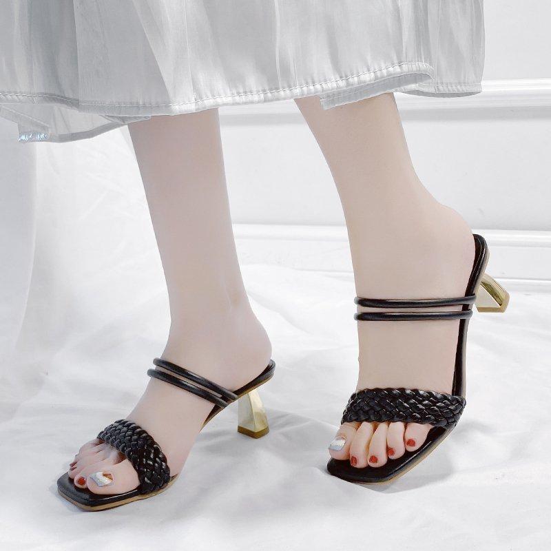 Women Slippers Summer Shoes Thin Heel High Heels Celebrity Wearing Simple Style Bling Square Heels Woman Zapatillas Mujer, Beige
Women Slippers Summer Shoes Thin Heel High Heels Celebrity Wearing Simple Style Bling Square Heels Woman Zapatillas Mujer, Beige