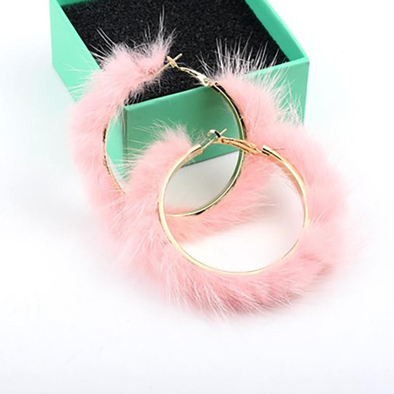 2021 Fashion Earring For Women Atmospheric Plush Earrings Autumn Winter Korean Valentine's Day Present Cute Girl Gift
2021 Fashion Earring For Women Atmospheric Plush Earrings Autumn Winter Korean Valentine's Day Present Cute Girl Gift