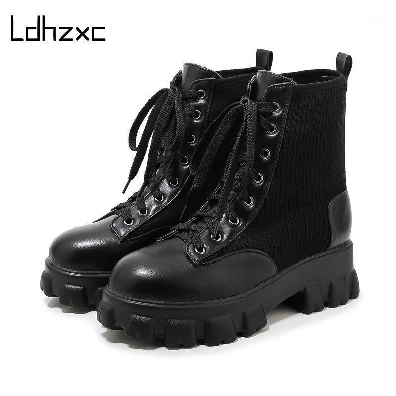 LDHZXC New Winter Fashion Boots Women Platform Warm Shoes Ankle Boots Black White Pu Leather Women Botas Mujer1
LDHZXC New Winter Fashion Boots Women Platform Warm Shoes Ankle Boots Black White Pu Leather Women Botas Mujer1