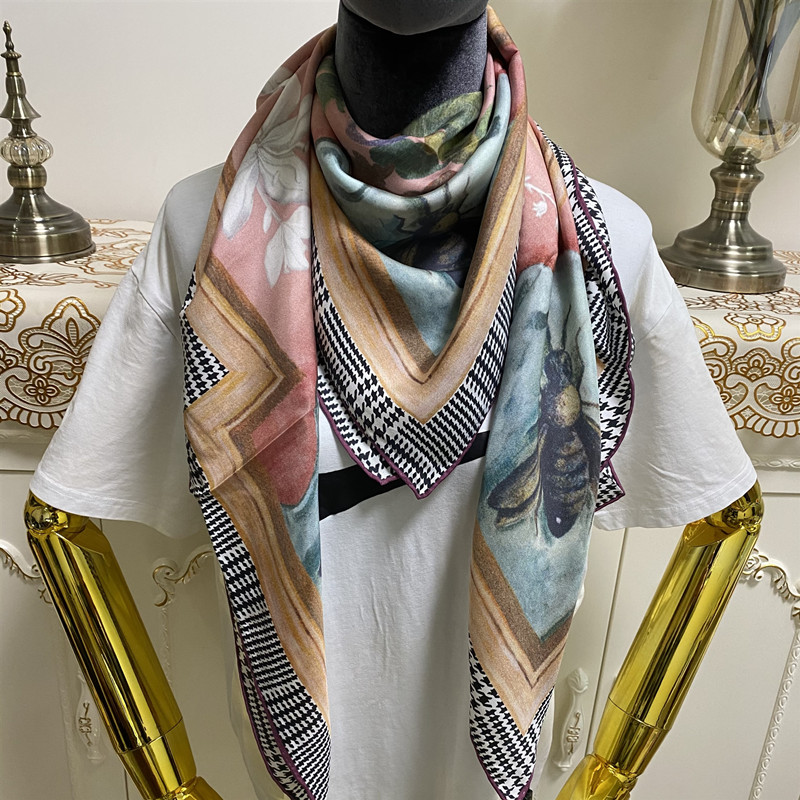 New style women's square scarf scarves good quality 100% twill silk material pink color pint pattern size 110cm - 110cm, Blue;gray
New style women's square scarf scarves good quality 100% twill silk material pink color pint pattern size 110cm - 110cm, Blue;gray