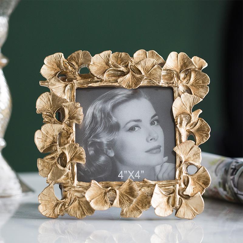 European Luxury 4 Inch 6 Inch Photo Frame Pendulum Creative Wedding Yarn Photo Bedroom Frame Decorative Home Decoration Crafts
European Luxury 4 Inch 6 Inch Photo Frame Pendulum Creative Wedding Yarn Photo Bedroom Frame Decorative Home Decoration Crafts