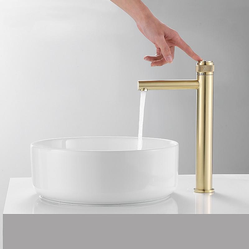 new Basin Faucets Chrome Brass Bathroom sink Faucet key push-button style brush gold hot and cold water tap
new Basin Faucets Chrome Brass Bathroom sink Faucet key push-button style brush gold hot and cold water tap