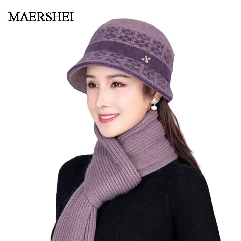 Women Knitted Hats Fur Plush Scarf Mother Caps Gorras Skullies Beanies Hats Winter Warm For Female Flower decoration Bran, 1 color
Women Knitted Hats Fur Plush Scarf Mother Caps Gorras Skullies Beanies Hats Winter Warm For Female Flower decoration Bran, 1 color
