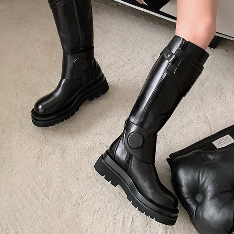 INS Fashion Knee High Knight Boots Women's Winter Round Toe Platform Buckle Strap Long Boots Black Genuine Leather
INS Fashion Knee High Knight Boots Women's Winter Round Toe Platform Buckle Strap Long Boots Black Genuine Leather
