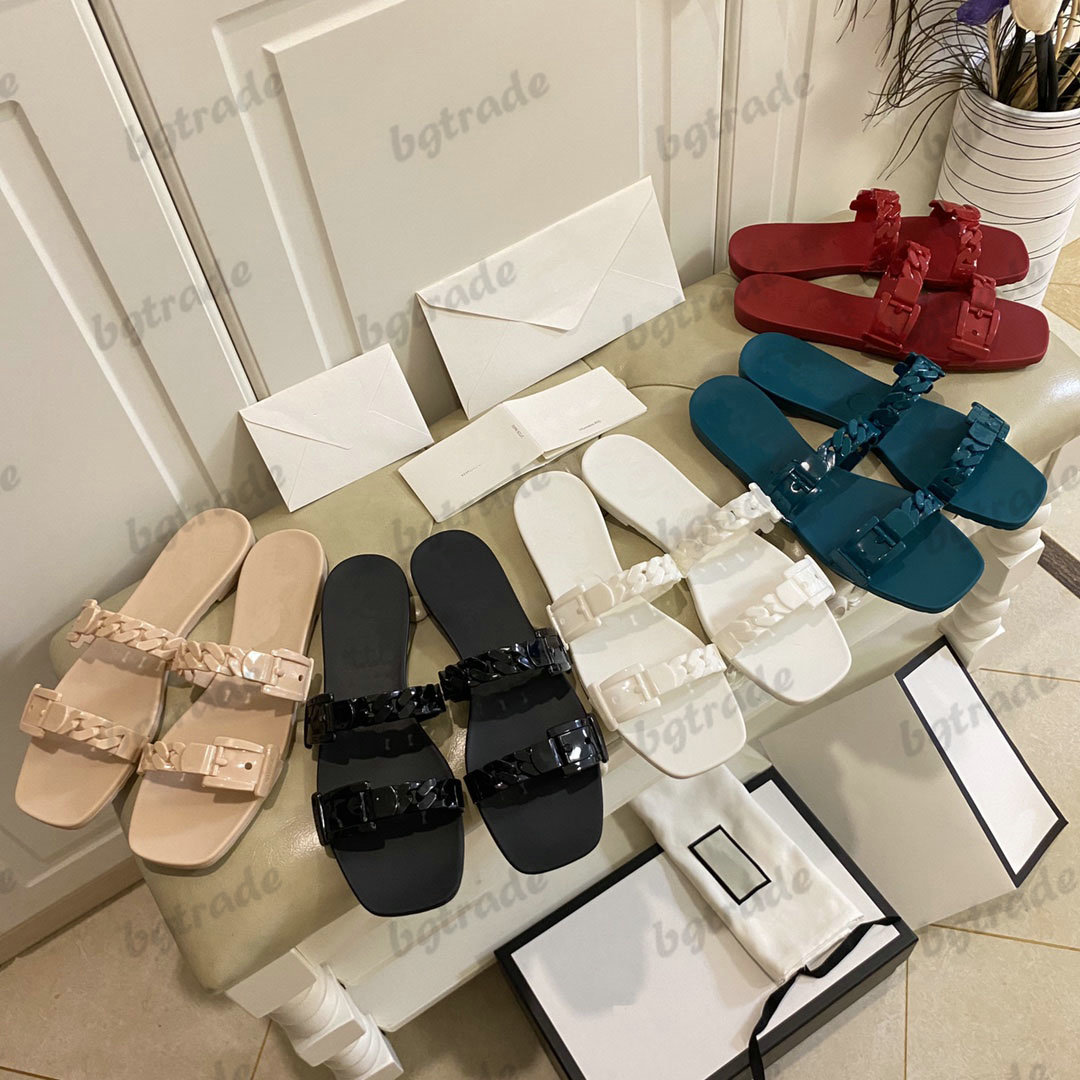 Designer Teena Chain Strap Slide Sandal Luxury Chain-link Slippers Womens Summer Flat Rubber Jelly Open toe Slip-on Horsebit motif Beach Flip Flops
Designer Teena Chain Strap Slide Sandal Luxury Chain-link Slippers Womens Summer Flat Rubber Jelly Open toe Slip-on Horsebit motif Beach Flip Flops