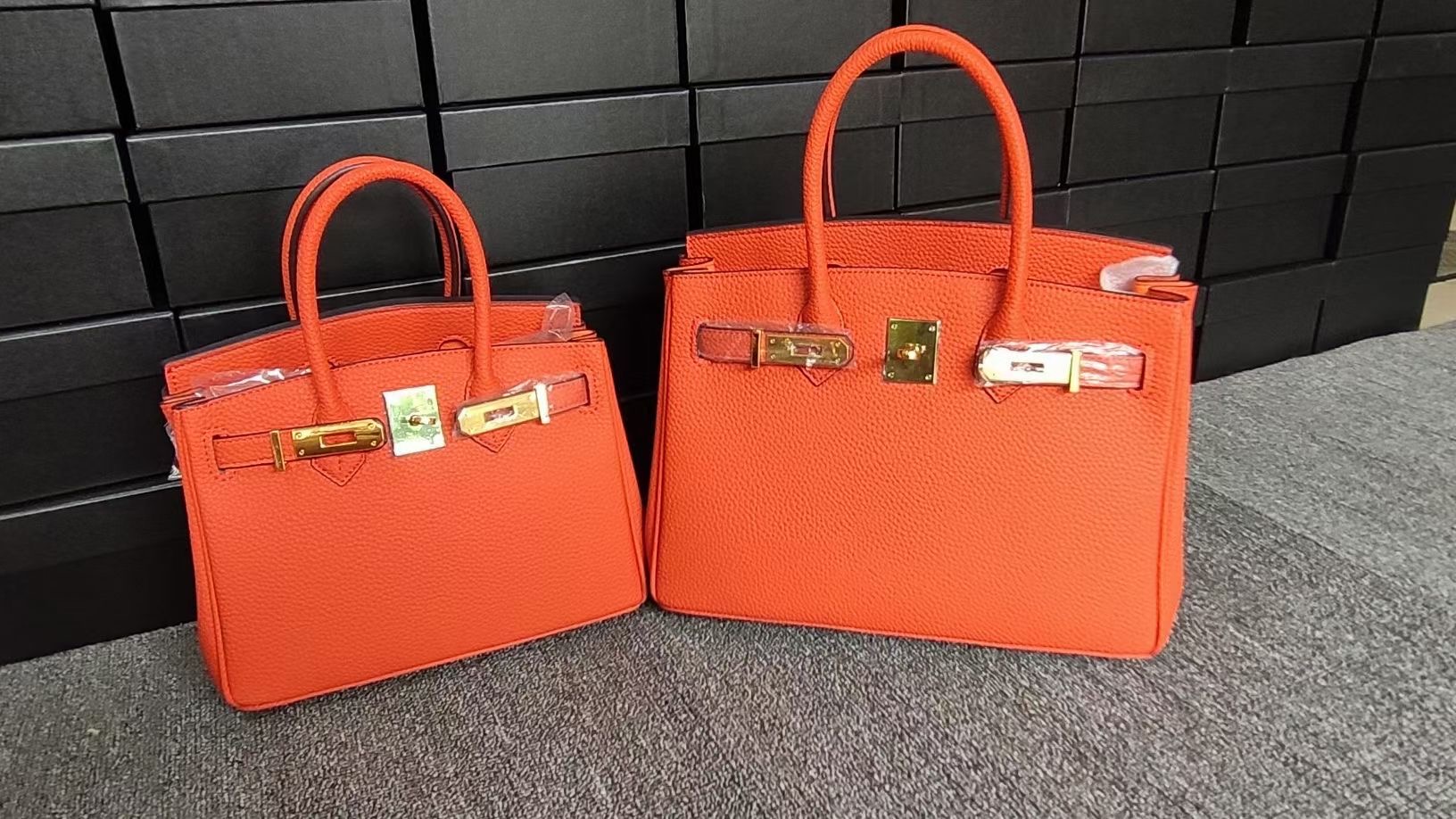 Womens Top Handbags Handbags Solds 30CM 25CM Berkin Luxurys Designer 2021 Leather Designers Clutch Hot Version Quality Bags Bag Fashion Acmr, Red;black
Womens Top Handbags Handbags Solds 30CM 25CM Berkin Luxurys Designer 2021 Leather Designers Clutch Hot Version Quality Bags Bag Fashion Acmr, Red;black
