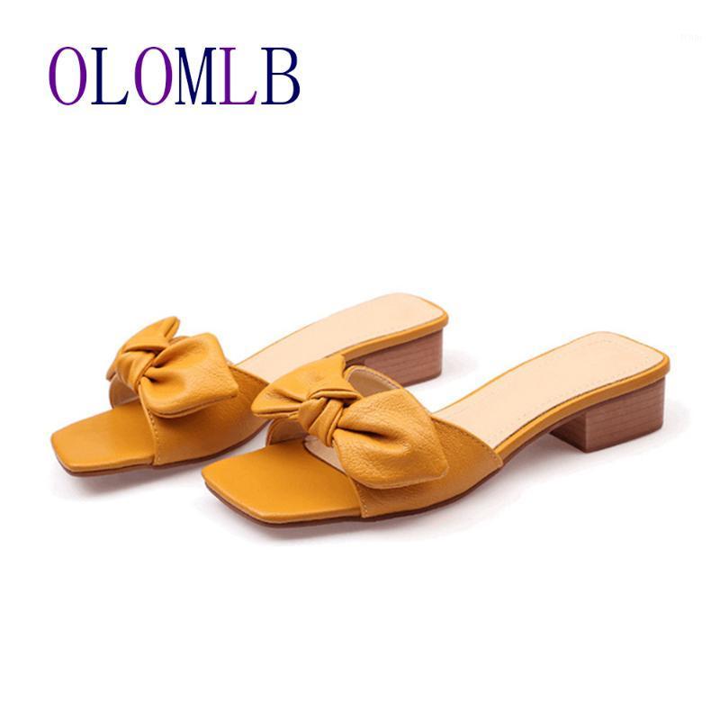 2020 New Summer Bow Knot Ladies Slippers Women Shoes Square High Heels Outside Fashion Slides Casual Shoes Woman L0141, White
2020 New Summer Bow Knot Ladies Slippers Women Shoes Square High Heels Outside Fashion Slides Casual Shoes Woman L0141, White