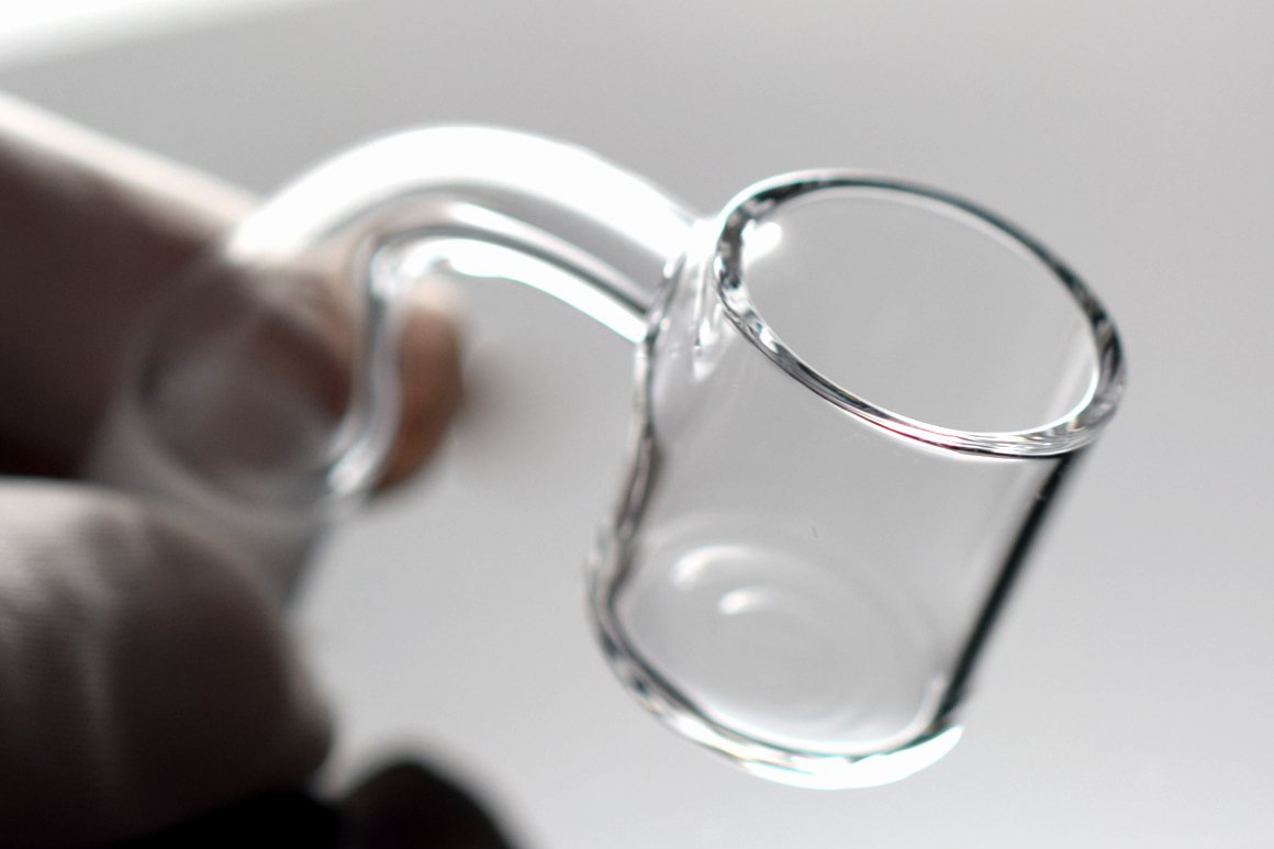 Hot Quartz Banger Nail Flat Top Thick Club Banger 14mm clear joint for oil rig dab kits quartz Nail bangers glass water pipes
Hot Quartz Banger Nail Flat Top Thick Club Banger 14mm clear joint for oil rig dab kits quartz Nail bangers glass water pipes