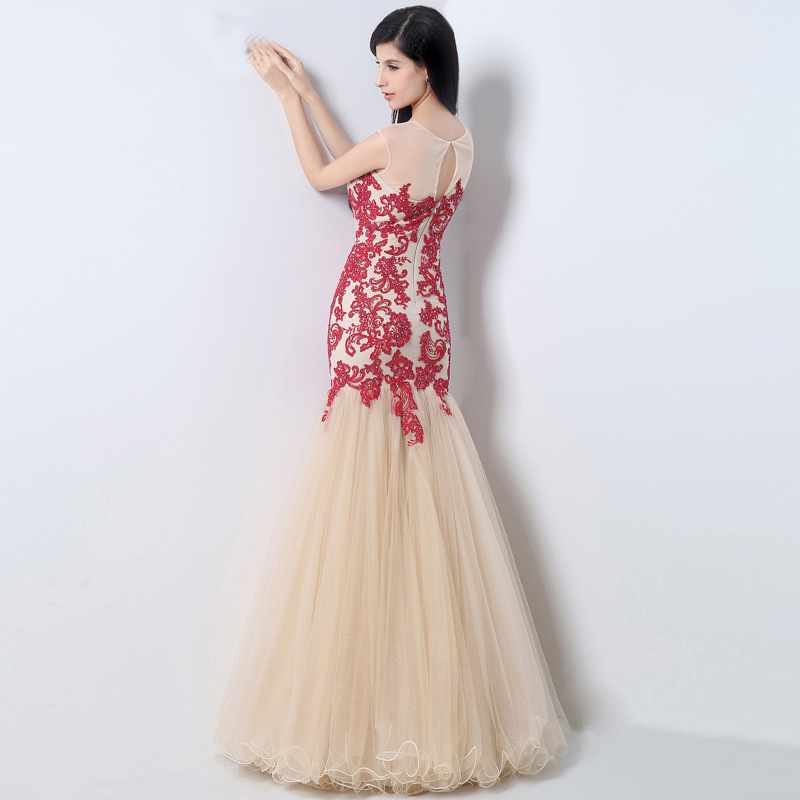 2023 Champagne And Red Mermaid Prom Dresses Sexy Keyhole Back Appliques Lace Beaded Floor Length Formal Evening Gowns Party Dress
