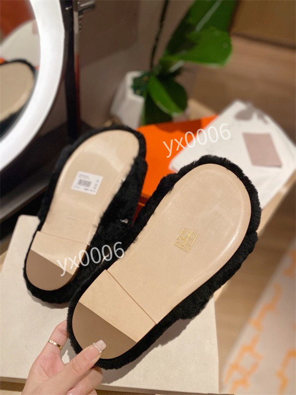 Casual Shoes Highs Low 35-40 Top Sneakers Oblique Trainers Embroidery Printed Alphabet Canvas Shoe Women Men Stylist Shoees yh211215, Choose the color
Casual Shoes Highs Low 35-40 Top Sneakers Oblique Trainers Embroidery Printed Alphabet Canvas Shoe Women Men Stylist Shoees yh211215, Choose the color