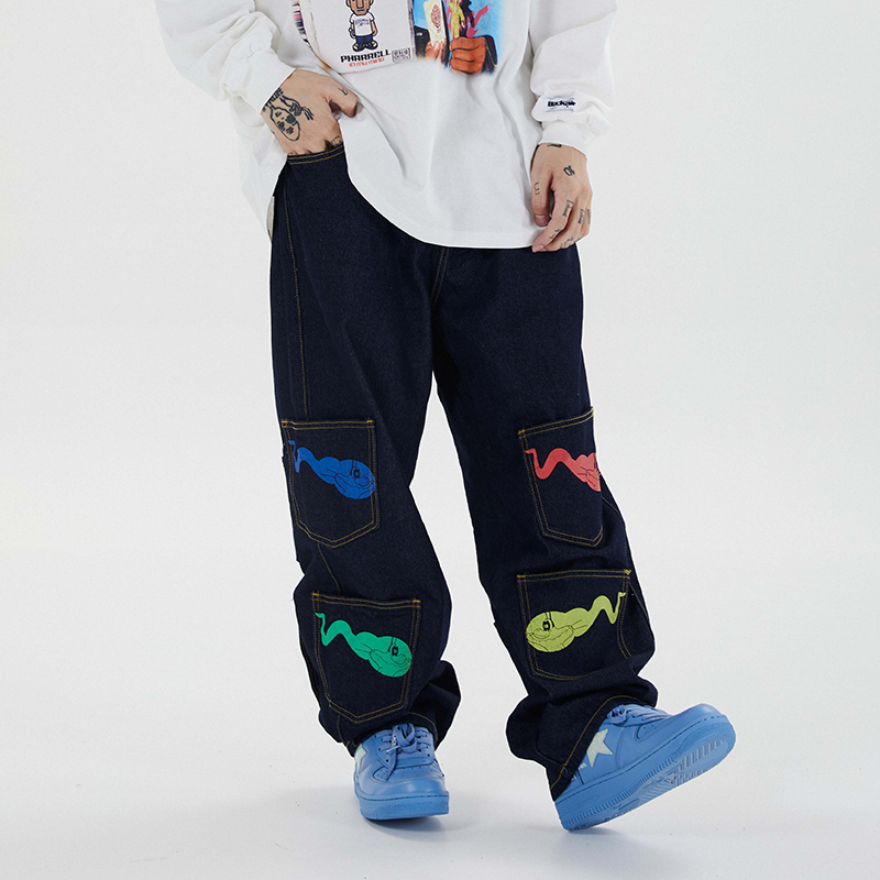 High Street Print Multi-pockets Graffiti Jeans Trousers Men and Women Straight Oversize Ripped Hip Hop Denim Pants, Black
High Street Print Multi-pockets Graffiti Jeans Trousers Men and Women Straight Oversize Ripped Hip Hop Denim Pants, Black