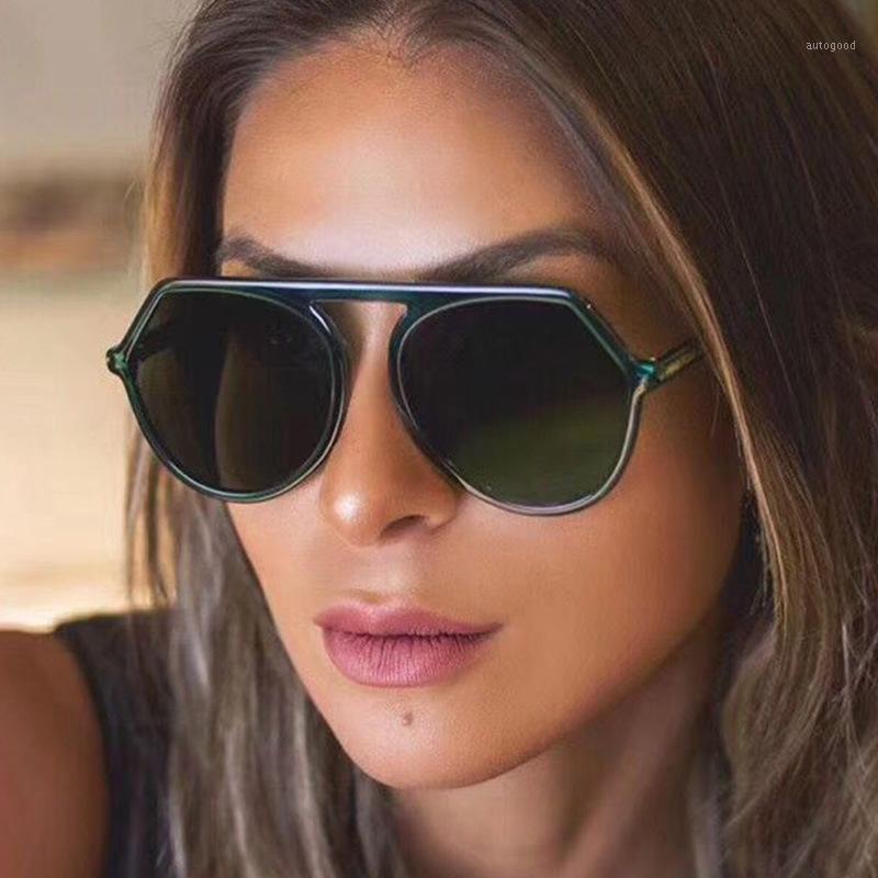 Sunglasses Vintage Luxury Women Fashion Glasses Design Shades Men Large Frame Sun Gafas De Sol Hombre/mujer UV4001
Sunglasses Vintage Luxury Women Fashion Glasses Design Shades Men Large Frame Sun Gafas De Sol Hombre/mujer UV4001