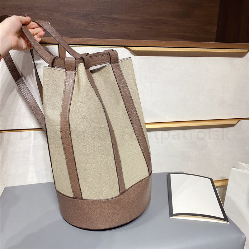 Classic luxurys designers bags Lady Fashion CrossBody bag High Quality Letter Handbags Totes bag multicolor women Shoulder Bags Bucket bags
Classic luxurys designers bags Lady Fashion CrossBody bag High Quality Letter Handbags Totes bag multicolor women Shoulder Bags Bucket bags