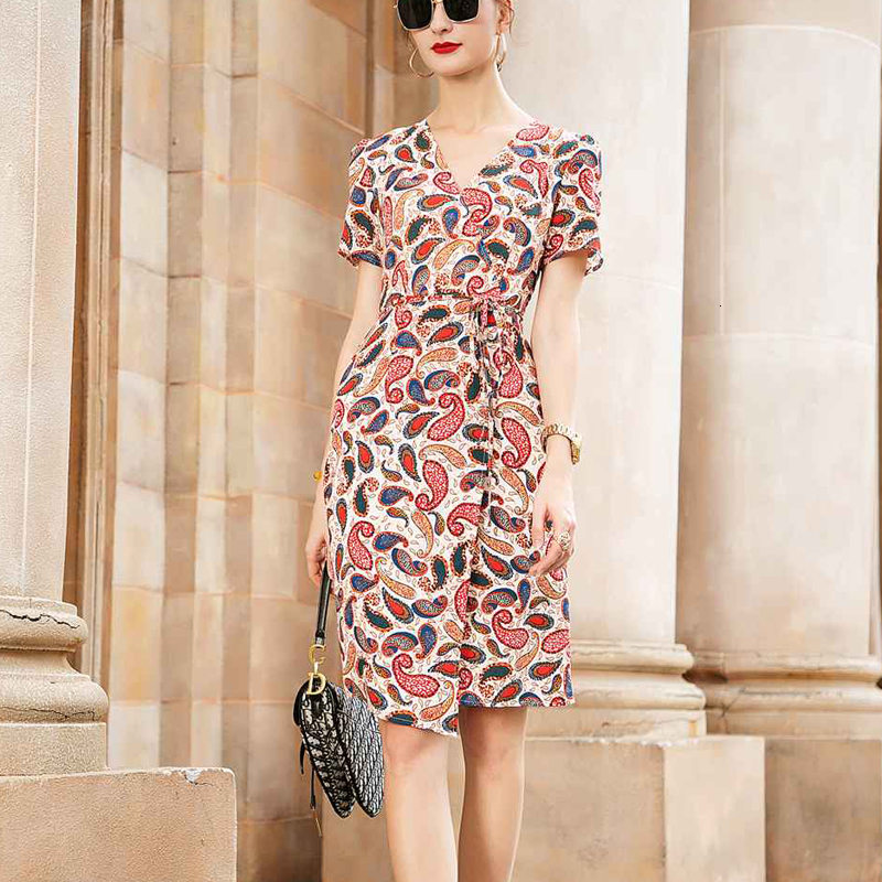 2021 Summer New Retro-sexy Impression with Low-sleeve Cleavage Belt Thin Fitting Temperament Dress Women High-quality Clothing 3rnj, Multiple
2021 Summer New Retro-sexy Impression with Low-sleeve Cleavage Belt Thin Fitting Temperament Dress Women High-quality Clothing 3rnj, Multiple