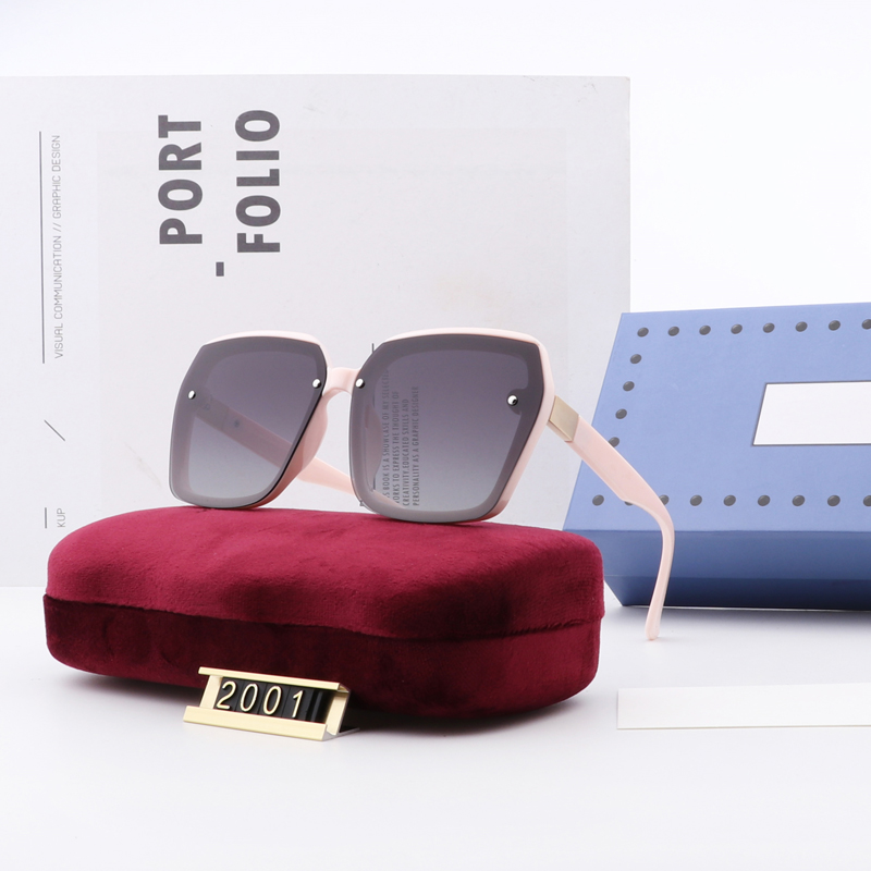 1Pcs High Quality Brand Sun glasses Evidence Sunglasses Designer Glasses Eyewear mens Womens Polished Black Sunglasses come with box case
1Pcs High Quality Brand Sun glasses Evidence Sunglasses Designer Glasses Eyewear mens Womens Polished Black Sunglasses come with box case