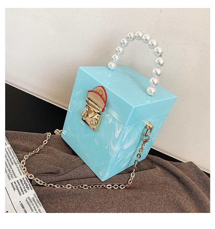 Pearl Tote Hard Box Bag New Quality PU Leather Women's Designer Handbag Chain Shoulder Messenger Bag Mini Banquet, Beige
Pearl Tote Hard Box Bag New Quality PU Leather Women's Designer Handbag Chain Shoulder Messenger Bag Mini Banquet, Beige