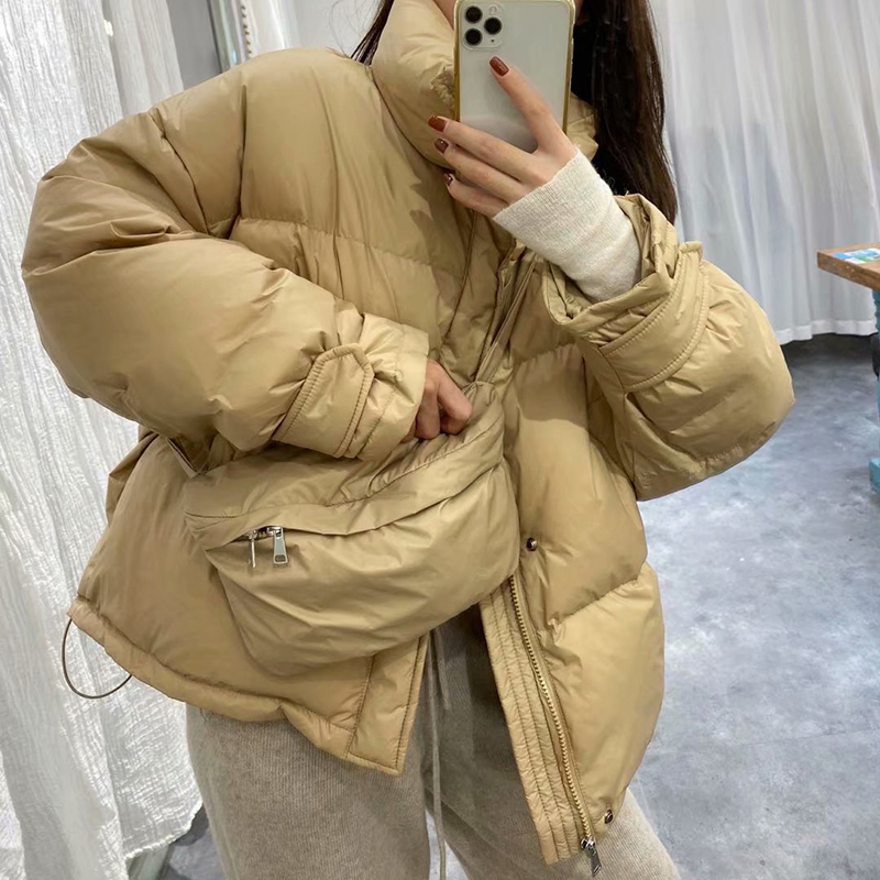 2021 New Ultra Light Winter Collar Short Down Female 90% White Warm Jacket Outwear + Leaning Shoulder Bag 63IA
2021 New Ultra Light Winter Collar Short Down Female 90% White Warm Jacket Outwear + Leaning Shoulder Bag 63IA