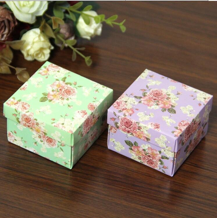 50pcs Flower Pink Green Kraft Cardboard Paper Box Handmade Soap Packaging Box Small Candy Gift Boxes 
50pcs Flower Pink Green Kraft Cardboard Paper Box Handmade Soap Packaging Box Small Candy Gift Boxes