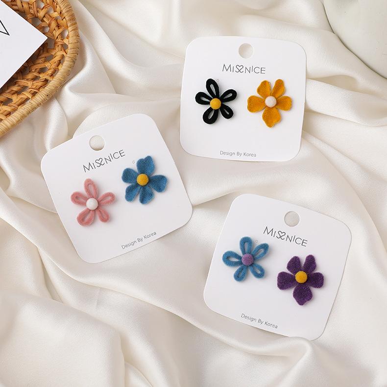Stud MISSNICE Trendy Candy Color Flower Daisy Earrings Cute Asymmetric Korean Fashion Jewelry Bulk Kolczyki
Stud MISSNICE Trendy Candy Color Flower Daisy Earrings Cute Asymmetric Korean Fashion Jewelry Bulk Kolczyki
