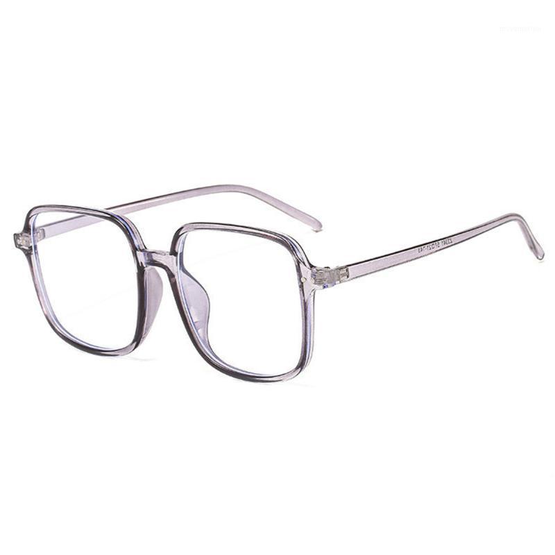 New Square High Quality Fashion Retro Luxury Wrap Style Sunglasses Women Resin Material Lenses 3341 UV400 Protection Eyewear1
New Square High Quality Fashion Retro Luxury Wrap Style Sunglasses Women Resin Material Lenses 3341 UV400 Protection Eyewear1