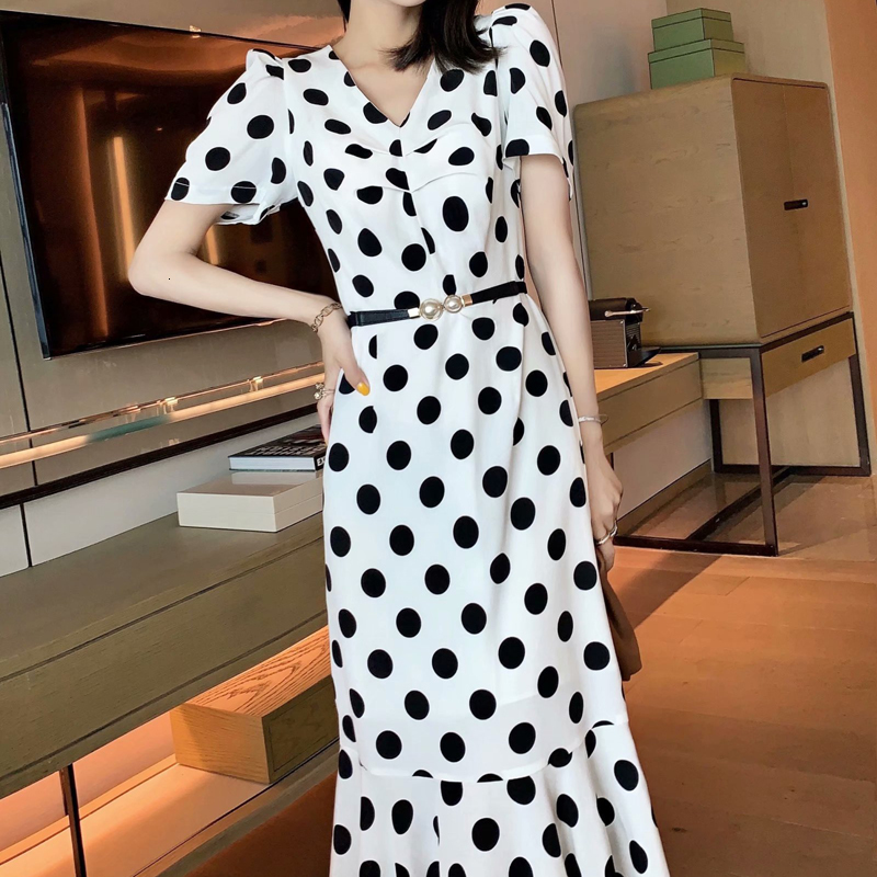 Spring and Summer Retro Printing Dot Sexy Cleavage v Short Sleeve Belt Thin Fishtail Mid-length Dress High Quality Pbwk, White
Spring and Summer Retro Printing Dot Sexy Cleavage v Short Sleeve Belt Thin Fishtail Mid-length Dress High Quality Pbwk, White