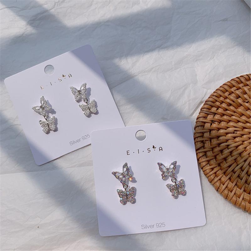 Fashion Elegant Crystal Butterfly Earrings Simple Cute Korean Female Lady Small Stud Earrings Vintage Zircon Stone
Fashion Elegant Crystal Butterfly Earrings Simple Cute Korean Female Lady Small Stud Earrings Vintage Zircon Stone