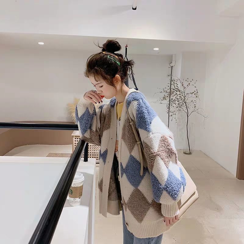 2021 High quality Fat Mm Plus Size Sweater Female Students Lazy Net Wind Red Chess Cardigan Wild KQQW, Gray.
2021 High quality Fat Mm Plus Size Sweater Female Students Lazy Net Wind Red Chess Cardigan Wild KQQW, Gray.