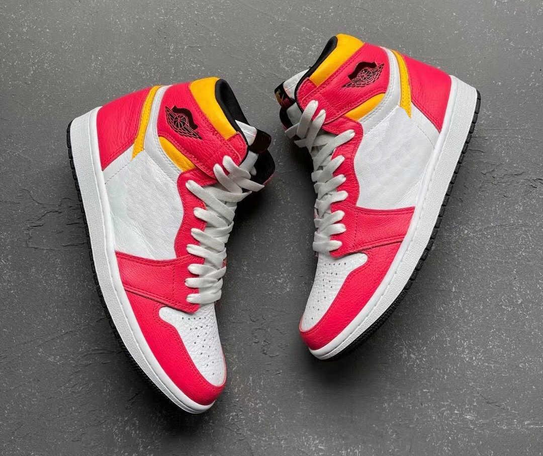 Newest Authentic Light Fusion Red 1s High Men Dress Shoes 555088-603 White Laser Orange Black Sports Sneakers with Original Box Casual 1Top
Newest Authentic Light Fusion Red 1s High Men Dress Shoes 555088-603 White Laser Orange Black Sports Sneakers with Original Box Casual 1Top