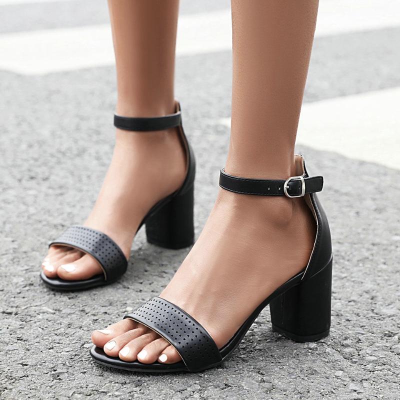 COOLULU High Square Heel Sandals for Women Open Toe Ankle Strap All Match Party Dress Sandals Summer Shoes Women Big Size 34-43, Black
COOLULU High Square Heel Sandals for Women Open Toe Ankle Strap All Match Party Dress Sandals Summer Shoes Women Big Size 34-43, Black