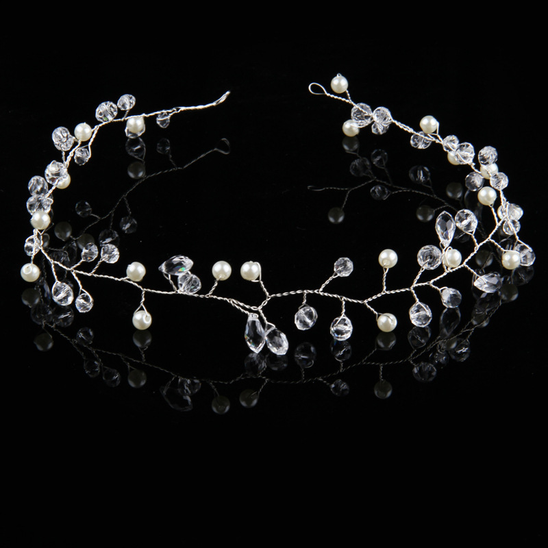 Sparkly Gold Silver Hair Jewelry Crystal Faux Pearl Tiaras Hairbands for Bride Wedding Party Crowns Headbands Shining Rhinestone Headpieces
Sparkly Gold Silver Hair Jewelry Crystal Faux Pearl Tiaras Hairbands for Bride Wedding Party Crowns Headbands Shining Rhinestone Headpieces