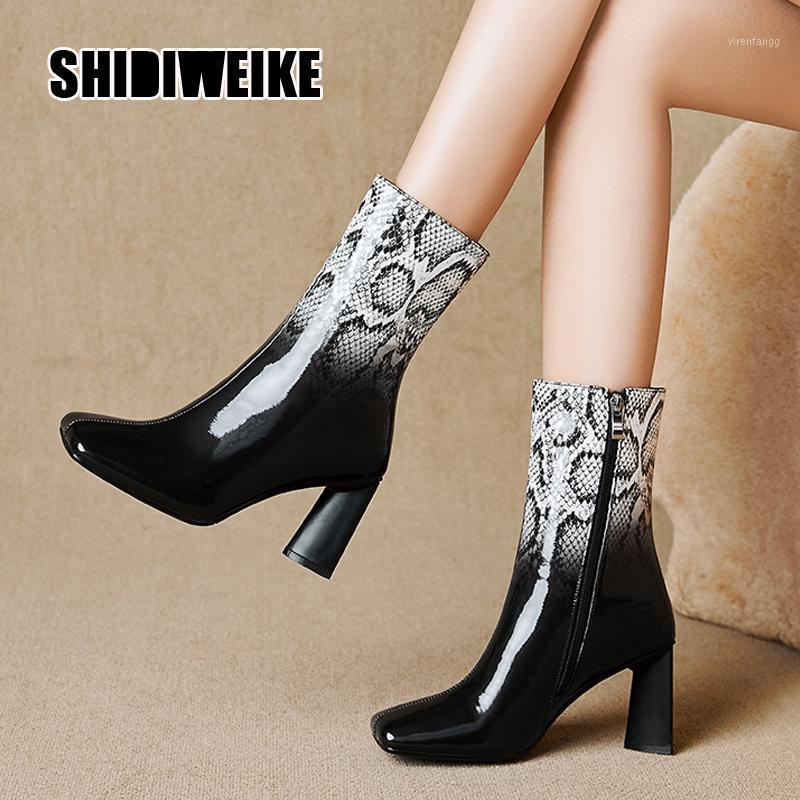 2020 New Serpentine PU Leather Snakeskin Square Toe Mid-Calf Boots High Heel Autumn Winter Women Shoes va1031, Black
2020 New Serpentine PU Leather Snakeskin Square Toe Mid-Calf Boots High Heel Autumn Winter Women Shoes va1031, Black