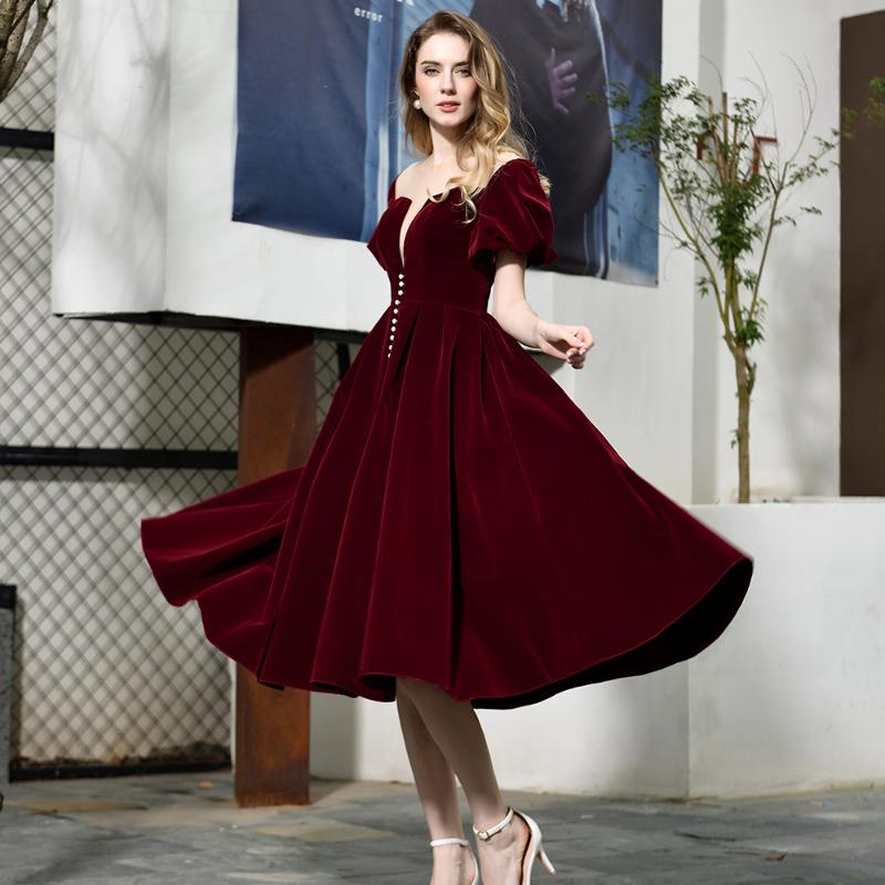 New Burgundy Evening Dress gala jurken Velour Sheer Neck A Line Cap Sleeves Ankle Length Prom Party Gown
New Burgundy Evening Dress gala jurken Velour Sheer Neck A Line Cap Sleeves Ankle Length Prom Party Gown
