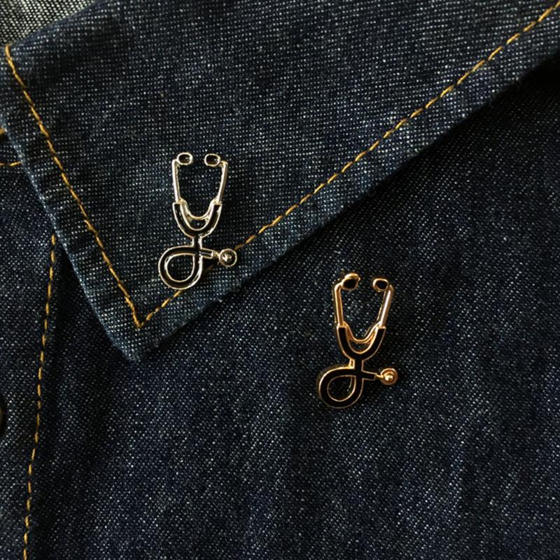 Creative Stethoscope Metal Brooch Cartoon Character Plastron Literary Pin Badge Badge Couples The Gift To Children
Creative Stethoscope Metal Brooch Cartoon Character Plastron Literary Pin Badge Badge Couples The Gift To Children