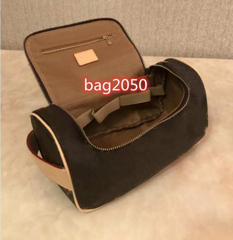 2020 new Women cosmetic bag large capacity travelling famous designer classical men toiletry bags make up wash bag
2020 new Women cosmetic bag large capacity travelling famous designer classical men toiletry bags make up wash bag