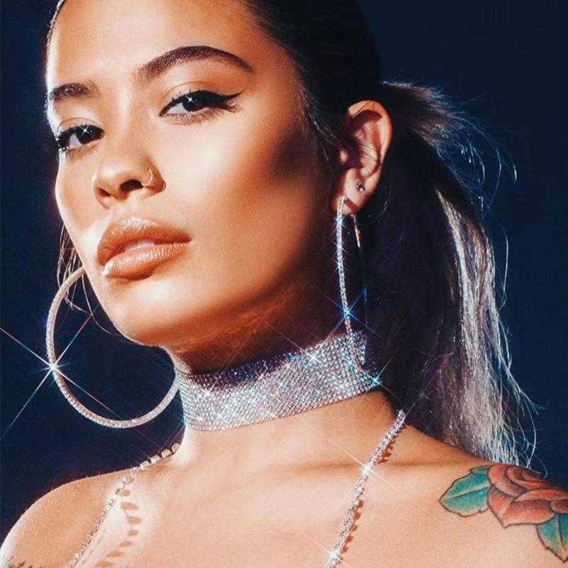 Classic Shiny Rhinestone Big Hoop Earrings for Women Fashion Jewelry Bohemian Girls' Circle Collection Earrings Accessories
Classic Shiny Rhinestone Big Hoop Earrings for Women Fashion Jewelry Bohemian Girls' Circle Collection Earrings Accessories